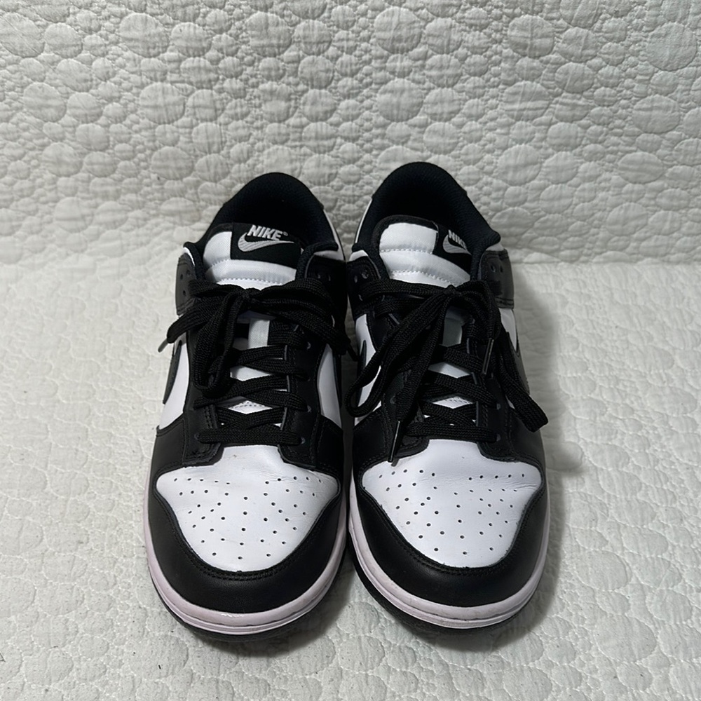 Nike Dunk Low Black and White Sneakers (pandas)